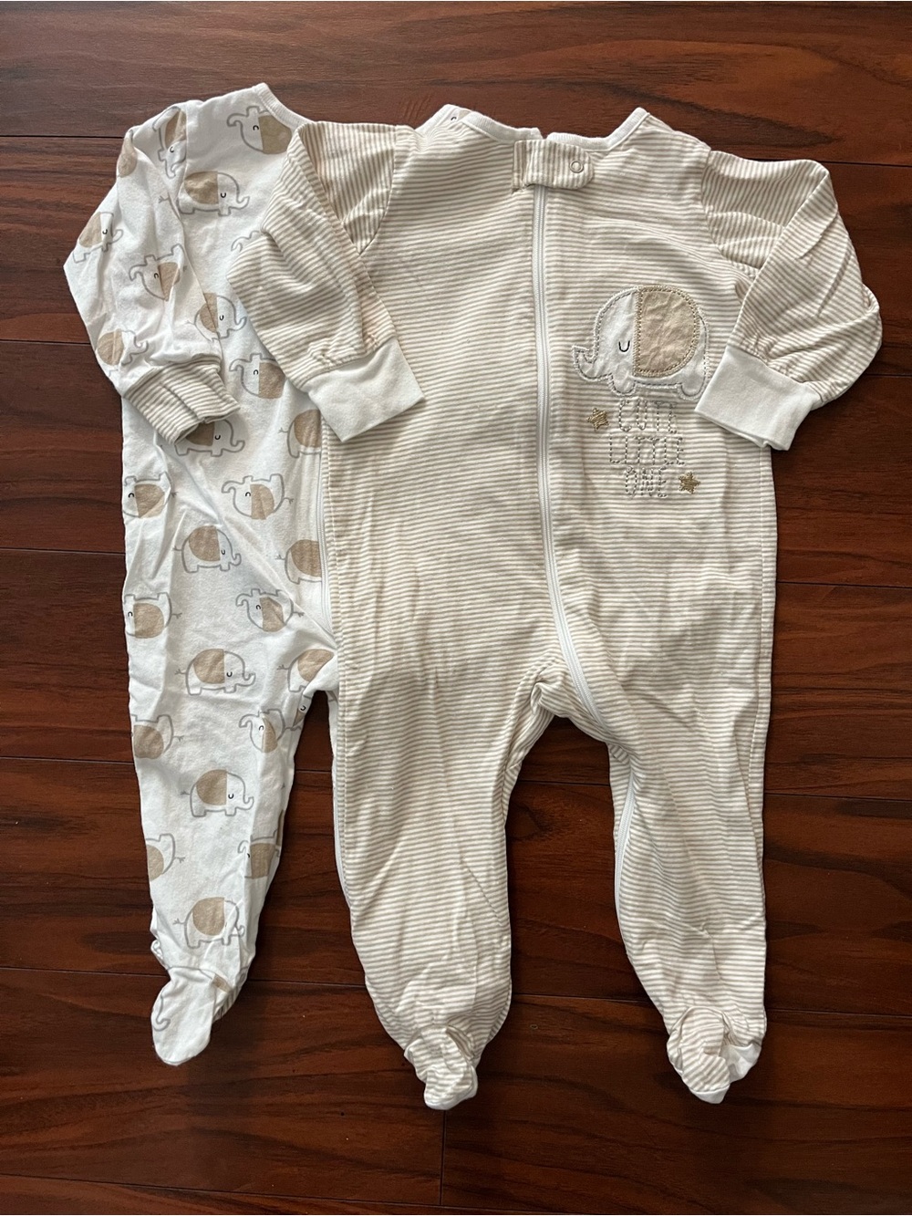 6-9 Months Gerber Gender Neutral Elephant Themed Zippered Sleepers Bundle (2)